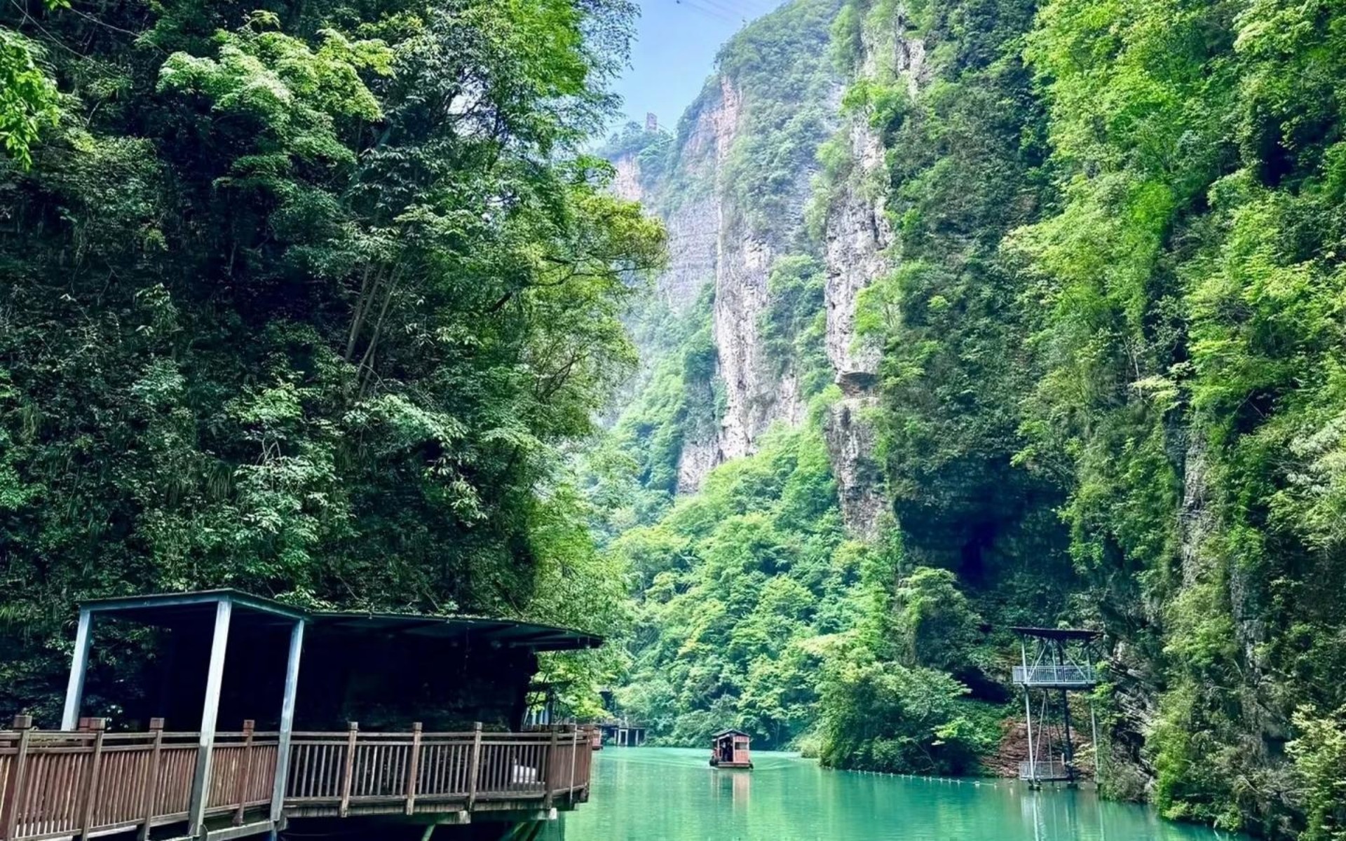 Zhangjiajie Avatar Family Camp